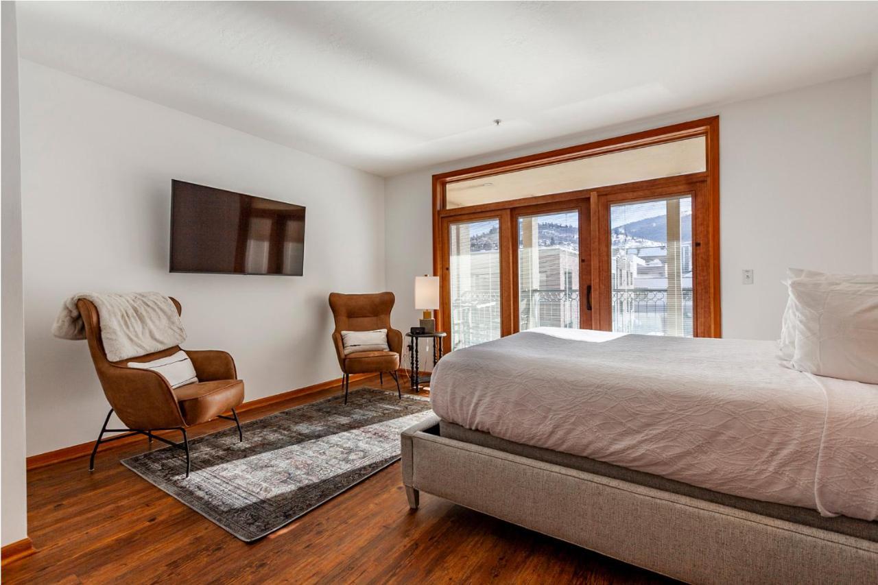 1 Bedroom Condominium Spa #205