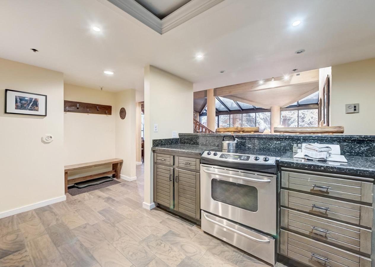 3 Bedroom Condominium #506