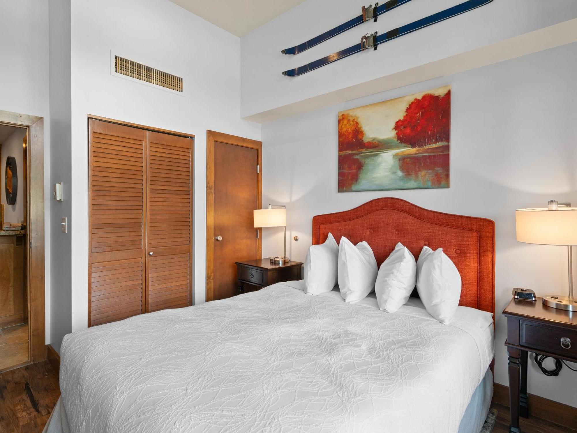 2 Bedroom Condominium Plus Loft