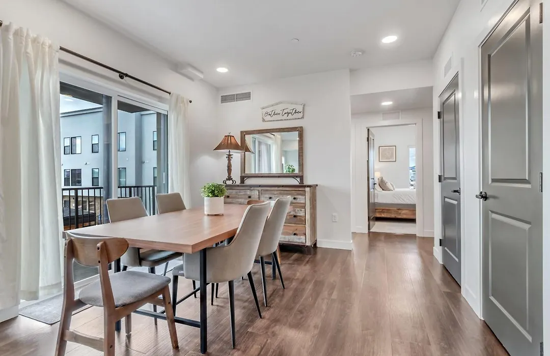 Newly Built Modern Park City Getaway L Zen By Stay-1