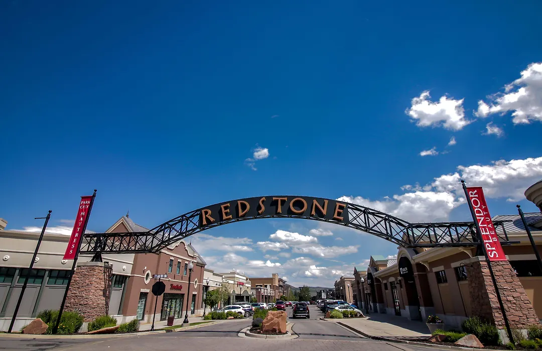 Fox Pointe At Redstone By Lespri Management-1