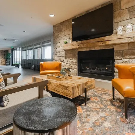 Multi Resorts At Lift Lodge-2