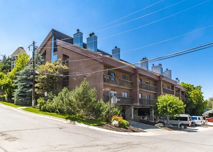 2Bd 2Ba Condo With Hot Tub And Pool Park City