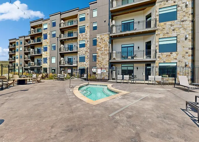 301B - Black Rock Mountain Resort Park City