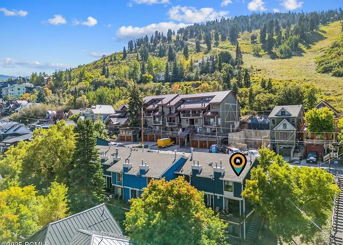 Old Town Views Just Steps To Main Street And Park City Mountain For Skiing, Hiking, Biking